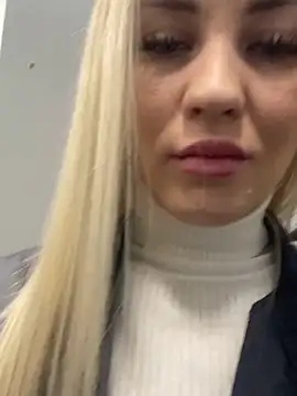 Snapshot of DreamGirl-777 chatting on February 20, 2025, 3:45 am DreamGirl-777 online show from February 20, 2025, 3:45 am