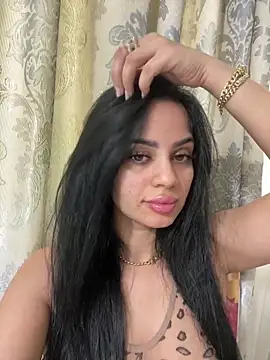  adelle online show from April 17, 2026, 11:13 am