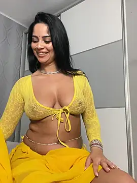 Snapshot of _adelle chatting on March 15, 2025, 2:12 pm adelle online show from March 15, 2025, 2:12 pm