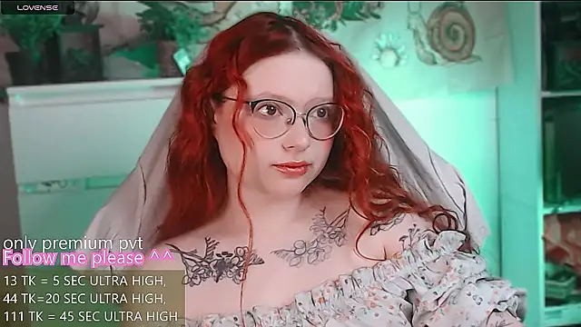 me  hanna online show from April 11, 2026, 3:25 am