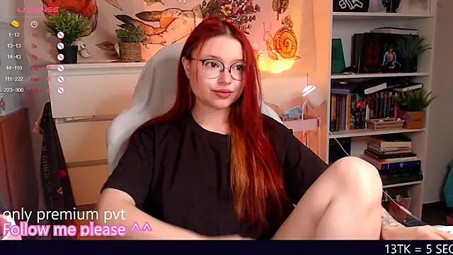 Snapshot of me__hanna chatting on November 26, 2025, 10:43 pm me hanna online show from November 26, 2025, 10:43 pm