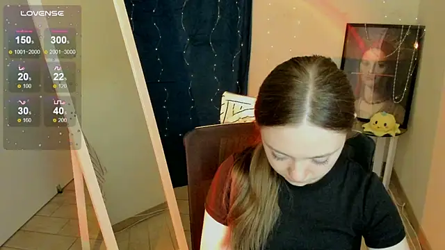 Florence meow online show from May 9, 2026, 7:01 am