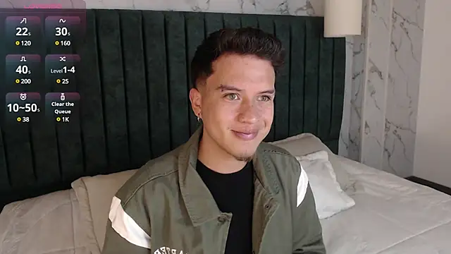 Snapshot of MrUniverse_ chatting on January 5, 2025, 4:58 am MrUniverse online show from January 5, 2025, 4:58 am