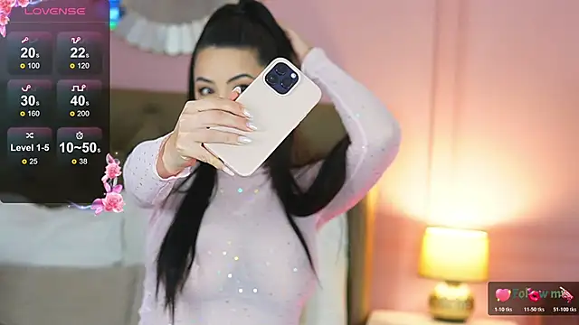 NicoleSteph online show from February 12, 2026, 5:07 am