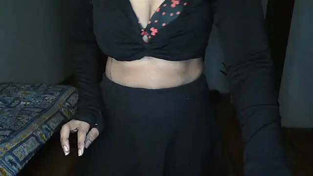 Suzie darling online show from December 22, 2025, 2:01 am