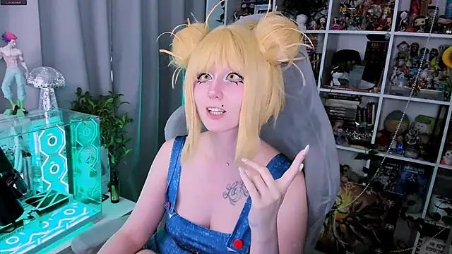 Snapshot of ohclementine chatting on May 30, 2026, 2:44 pm ohclementine online show from May 30, 2026, 2:44 pm