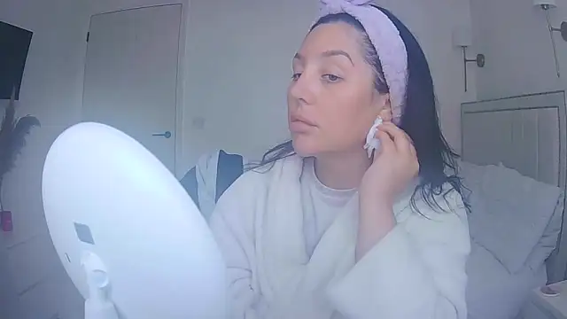 magical mia online show from May 12, 2026, 9:48 am