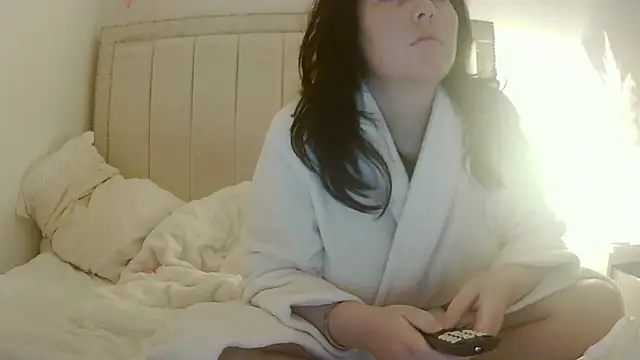 Snapshot of magical_mia chatting on November 19, 2025, 10:04 am magical mia online show from November 19, 2025, 10:04 am