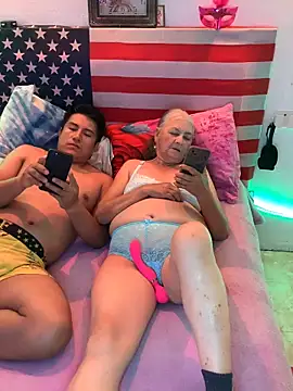 Grandma Mature23 online show from February 19, 2025, 2:44 am