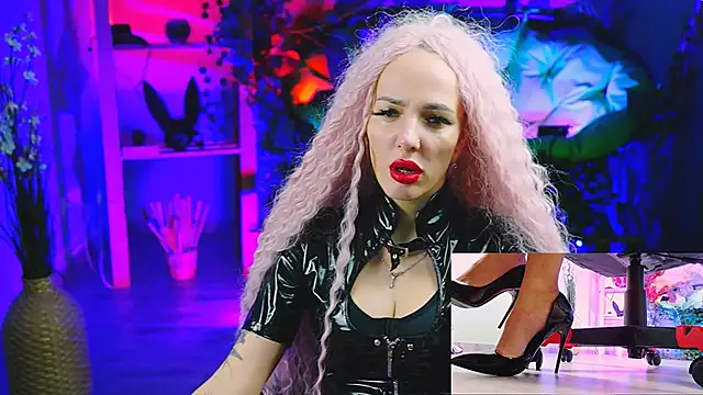 Snapshot of MonicaMaxwel chatting on March 21, 2025, 3:13 pm MonicaMaxwel online show from March 21, 2025, 3:13 pm