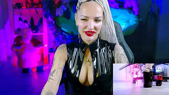 Snapshot of MonicaMaxwel chatting on November 23, 2025, 10:36 am MonicaMaxwel online show from November 23, 2025, 10:36 am