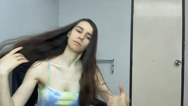 SassyJessi online show from April 20, 2026, 4:15 am