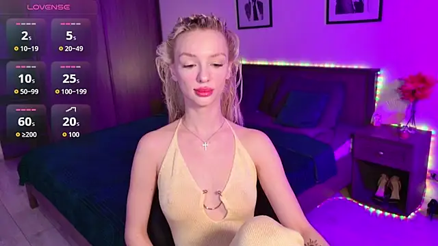 AleksaBlonde online show from November 27, 2025, 5:52 am