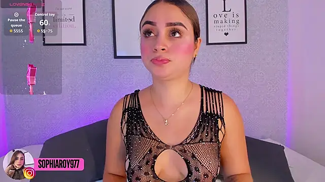 Snapshot of sophia_98 chatting on November 19, 2025, 8:31 pm sophia 98 online show from November 19, 2025, 8:31 pm