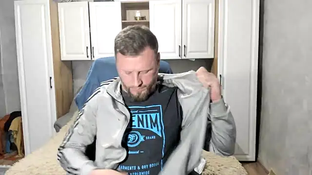 ANGELALEXYNO2024 online show from October 23, 2025, 5:33 pm