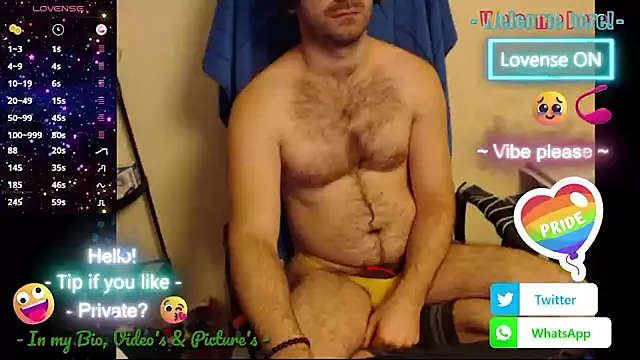 Snapshot of RealManHaveHairy chatting on November 24, 2025, 5:40 am RealManHaveHairy online show from November 24, 2025, 5:40 am