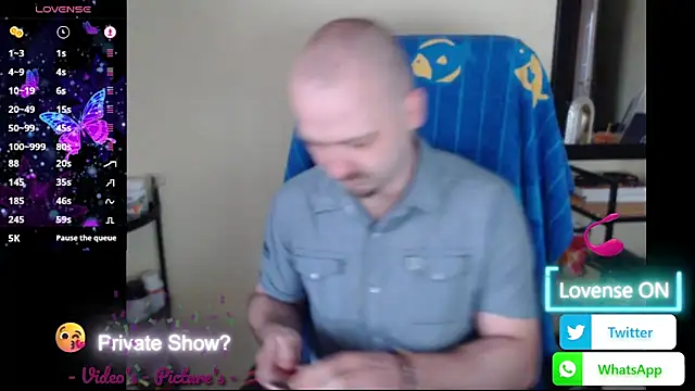 RealManHaveHairy online show from April 9, 2026, 5:20 am