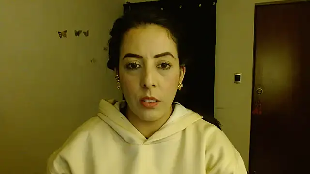 ella peck online show from June 10, 2026, 4:57 am