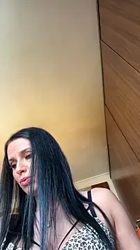 Hotmomcheckk  online show from October 26, 2025, 10:37 am