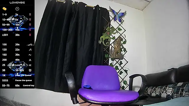 vale bunny23 online show from November 5, 2025, 2:25 am