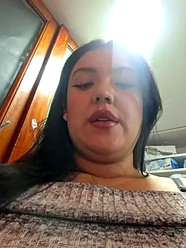 Sophie-hatter online show from April 17, 2026, 3:15 pm