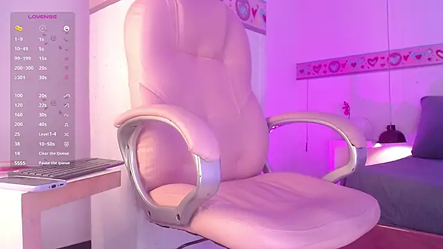 Snapshot of keily_gh1 chatting on February 24, 2025, 4:49 am keily gh1 online show from February 24, 2025, 4:49 am