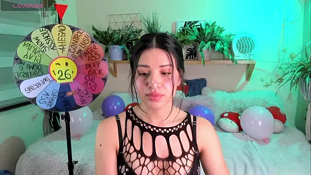 MiaaRose online show from December 2, 2025, 12:11 am