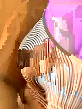 yummydoll97 online show from February 13, 2025, 8:17 am