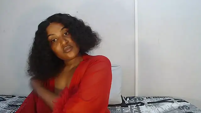 yummydoll97 online show from January 6, 2026, 8:29 am