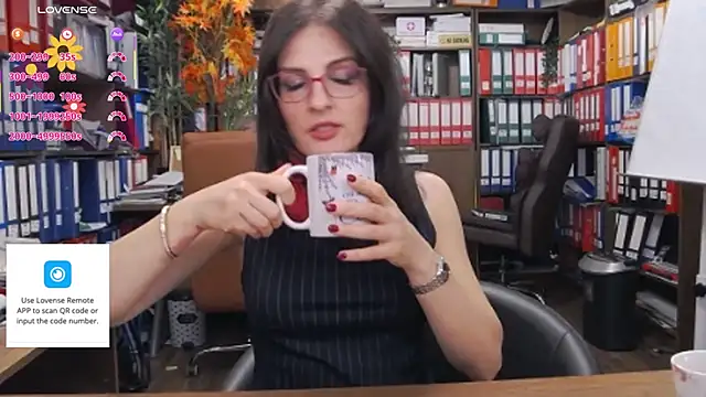 Snapshot of classyladyrellax chatting on September 18, 2025, 10:51 am classyladyrellax online show from September 18, 2025, 10:51 am