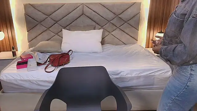 Raquel jones online show from April 16, 2026, 12:06 pm