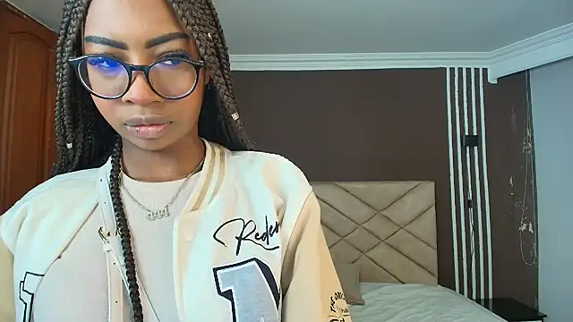 Raquel jones online show from September 24, 2025, 11:50 am