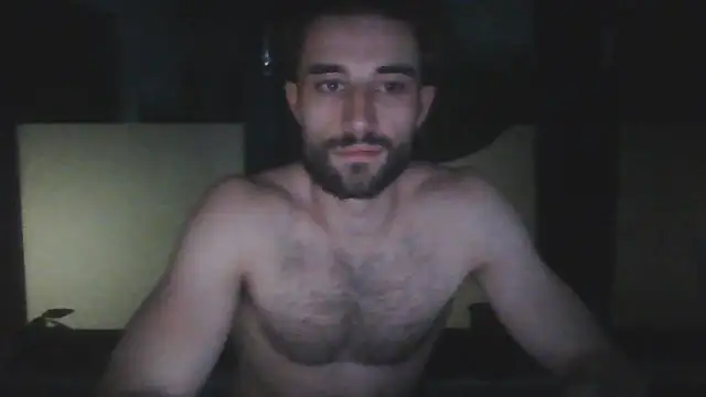 Snapshot of Vekie_007 chatting on July 24, 2026, 11:23 pm Vekie 007 online show from July 24, 2026, 11:23 pm