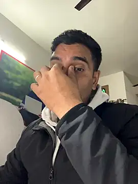 bull 4hottie online show from December 23, 2025, 3:28 am