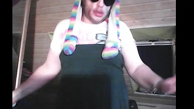 Snapshot of Family666Zombie chatting on June 21, 2026, 2:50 am Family666Zombie online show from June 21, 2026, 2:50 am