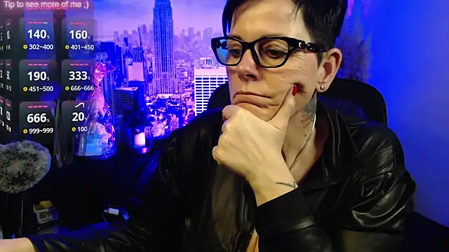 Snapshot of ninarandmann chatting on February 1, 2026, 8:07 pm ninarandmann online show from February 1, 2026, 8:07 pm