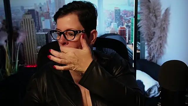 Snapshot of ninarandmann chatting on November 7, 2025, 7:07 pm ninarandmann online show from November 7, 2025, 7:07 pm