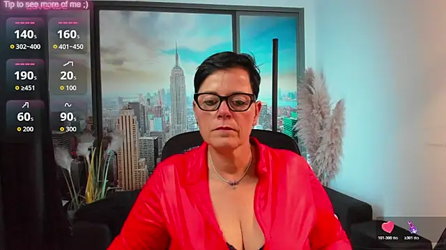 Snapshot of ninarandmann chatting on October 27, 2025, 5:47 pm ninarandmann online show from October 27, 2025, 5:47 pm