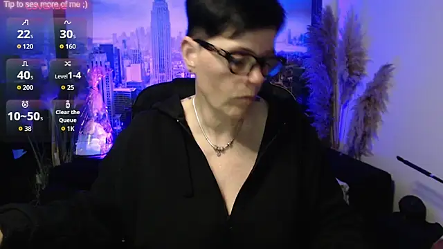 ninarandmann online show from May 21, 2026, 1:52 pm