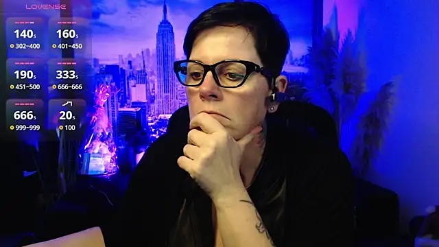 Snapshot of ninarandmann chatting on March 4, 2026, 6:26 pm ninarandmann online show from March 4, 2026, 6:26 pm