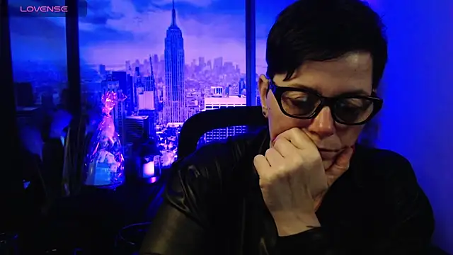 Snapshot of ninarandmann chatting on February 6, 2026, 7:21 pm ninarandmann online show from February 6, 2026, 7:21 pm