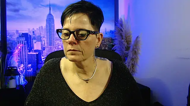 Snapshot of ninarandmann chatting on January 18, 2026, 7:17 pm ninarandmann online show from January 18, 2026, 7:17 pm