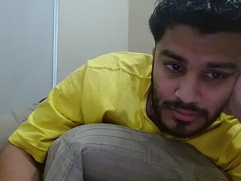 Snapshot of robintoit chatting on January 19, 2026, 4:49 am robintoit online show from January 19, 2026, 4:49 am