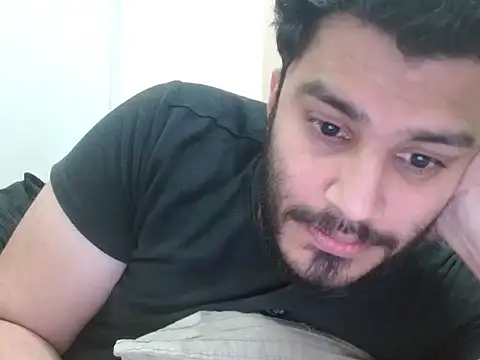 robintoit online show from November 18, 2025, 2:59 am