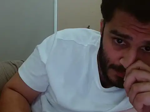 Snapshot of robintoit chatting on March 3, 2026, 5:14 am robintoit online show from March 3, 2026, 5:14 am