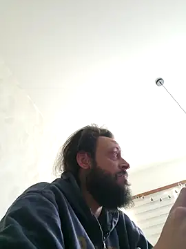 high andlow420 online show from March 8, 2025, 12:41 pm