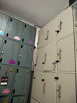 Natasha milf   online show from November 17, 2025, 12:53 pm