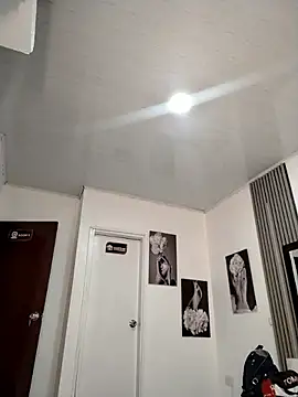 Natasha milf   online show from April 12, 2026, 12:36 am