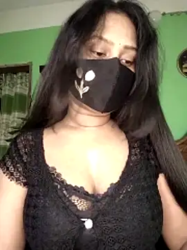 Idhika Paul online show from March 31, 2026, 9:00 am