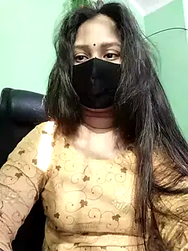 Snapshot of Idhika_Paul chatting on November 11, 2025, 8:31 am Idhika Paul online show from November 11, 2025, 8:31 am